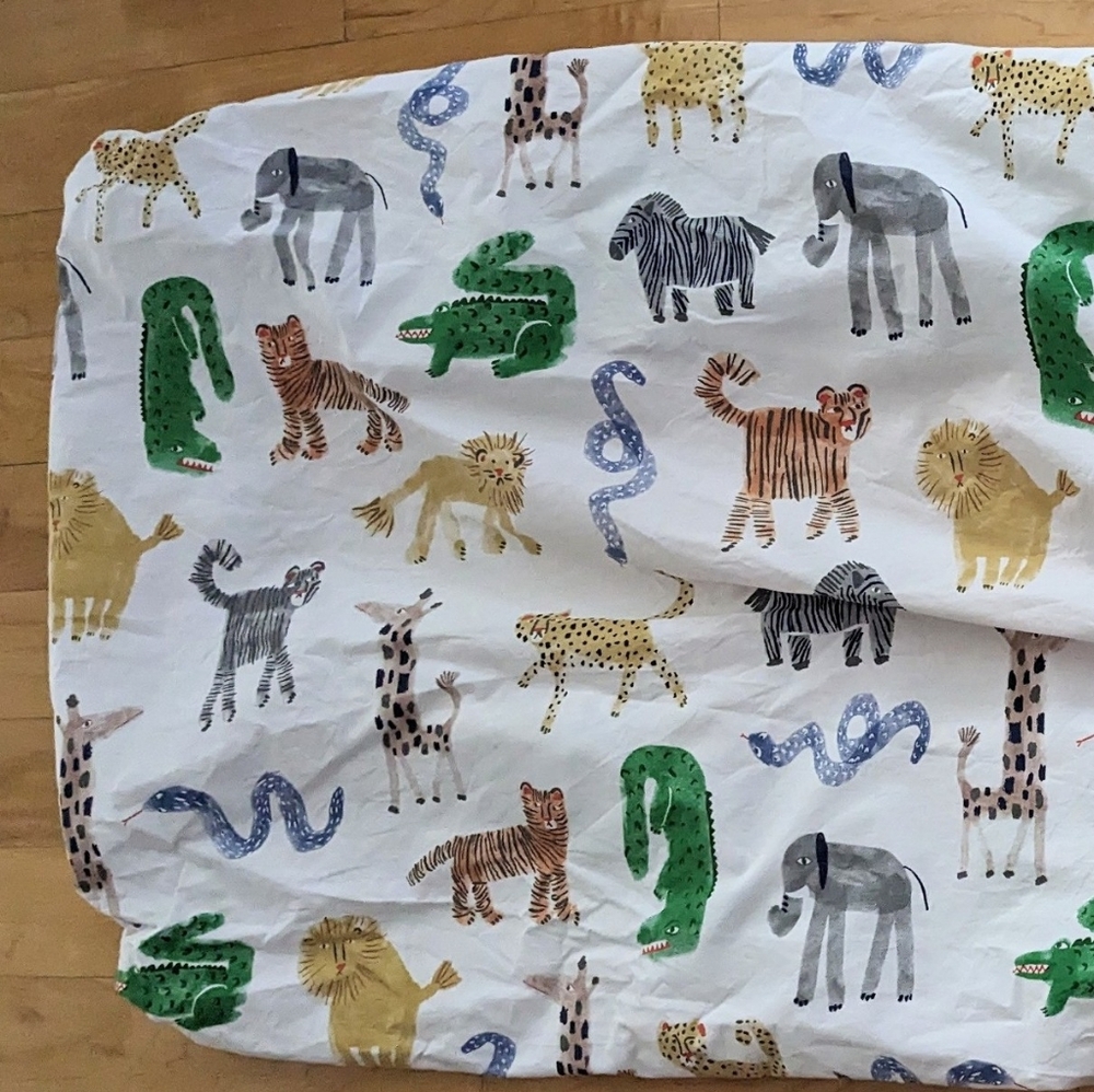 Pottery Barn Kids Unisex Jungle safari Nursery Bedding
